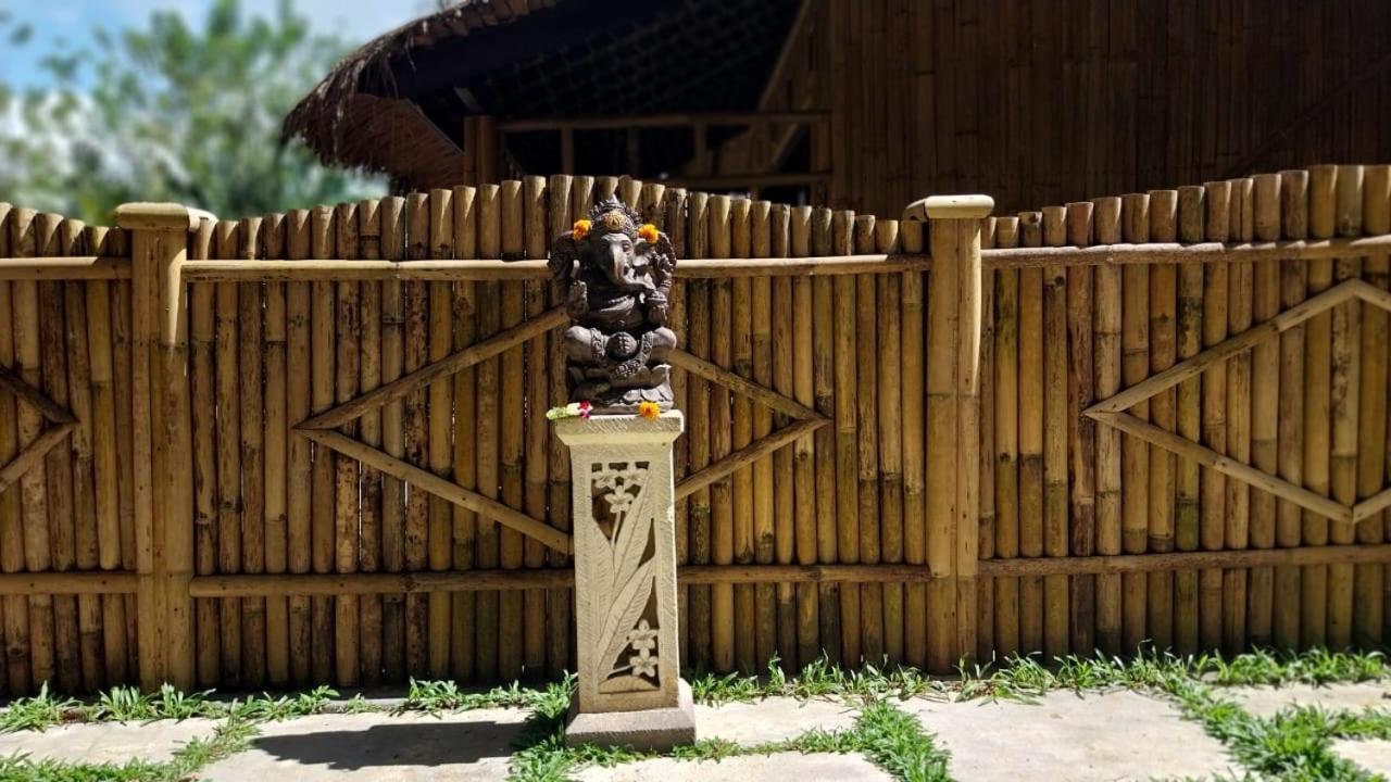 Pondok Sapta Sallaca Selat Екстер'єр фото