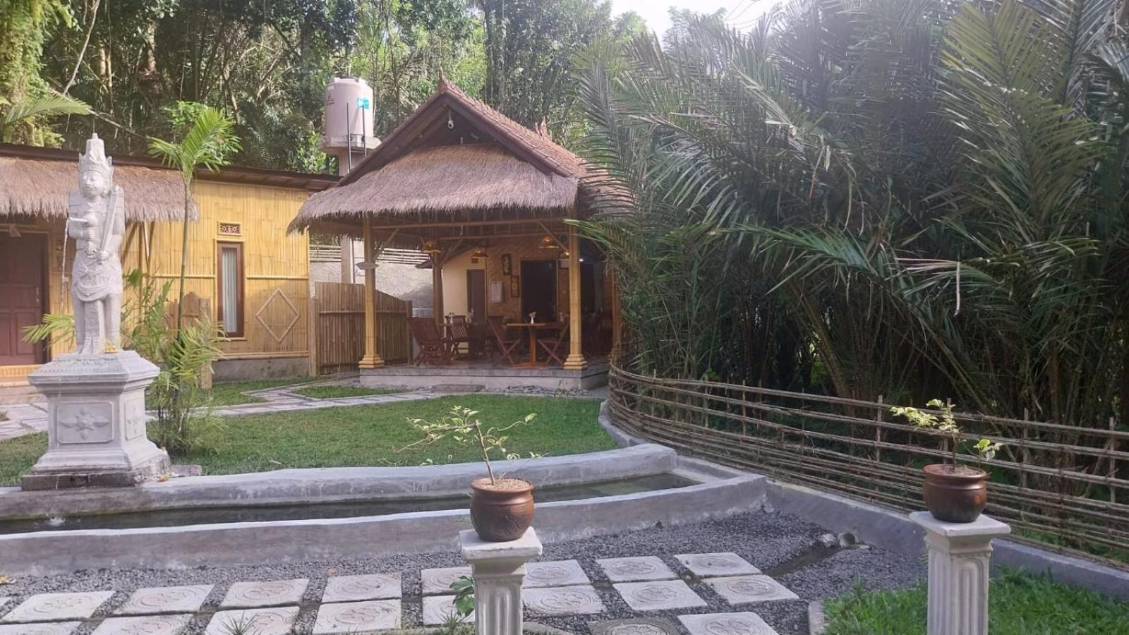 Pondok Sapta Sallaca Selat Екстер'єр фото