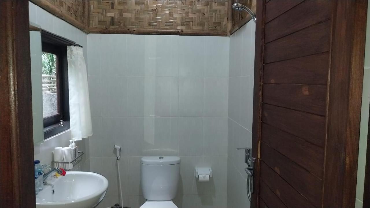 Pondok Sapta Sallaca Selat Екстер'єр фото
